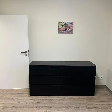 Geraeumige Mit Garten *