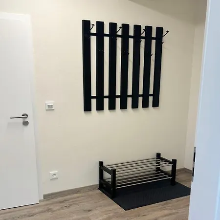 Geraeumige Mit Garten