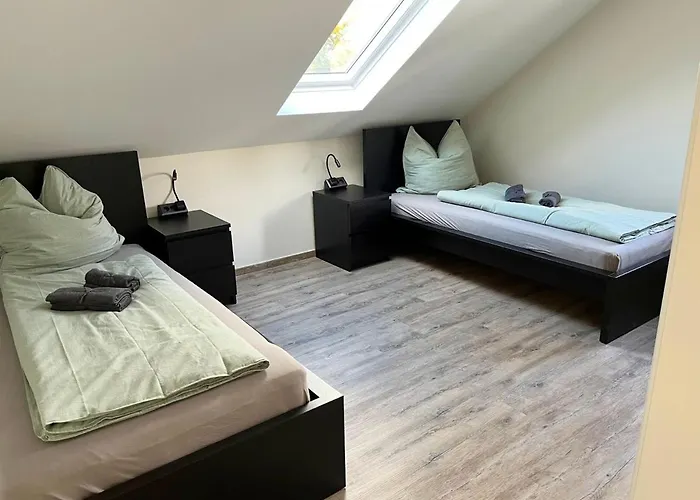 Geraeumige Mit Garten *