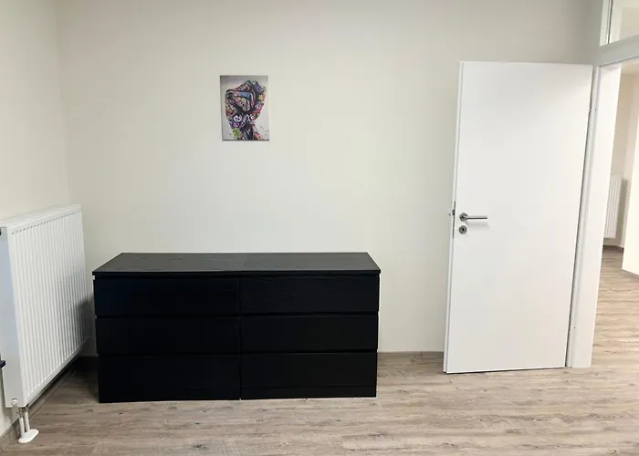 Geraeumige Mit Garten Dahlem (Euskirchen)